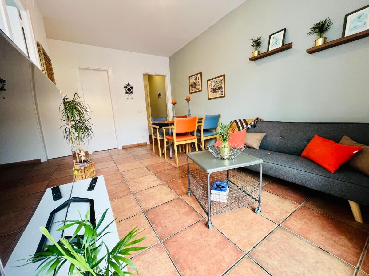 Calm Terrace Apartment